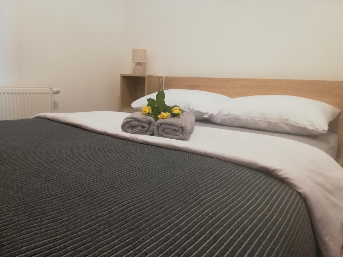 Studio Apartment Lea Cazma ภายนอก รูปภาพ